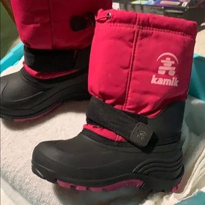 Kamiya snow boots